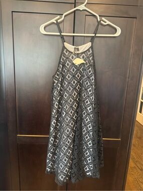 Black lace overlay a-line sleeveless dress small nwt